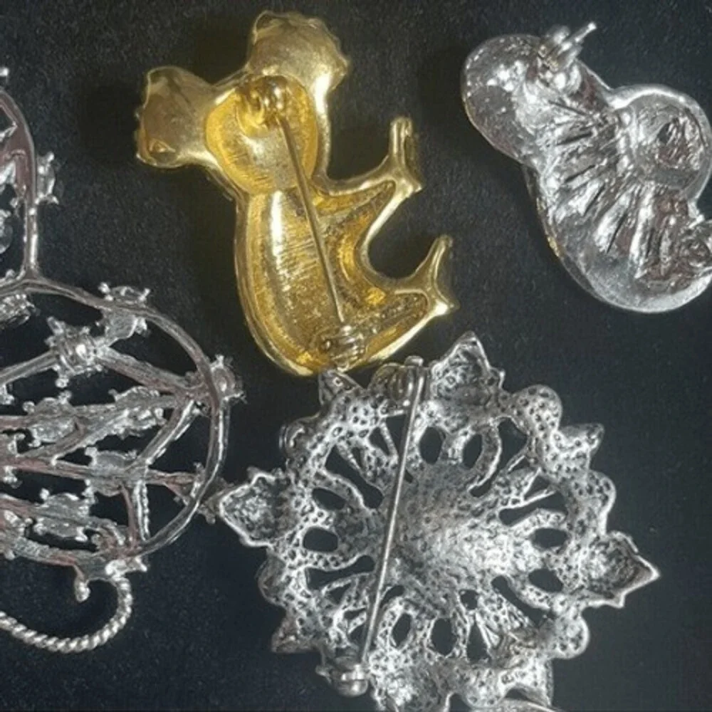 8pc Vintage Style Brooches & Hat Pins Lot Rhinestone Butterfly Koala Lion‎ Libra